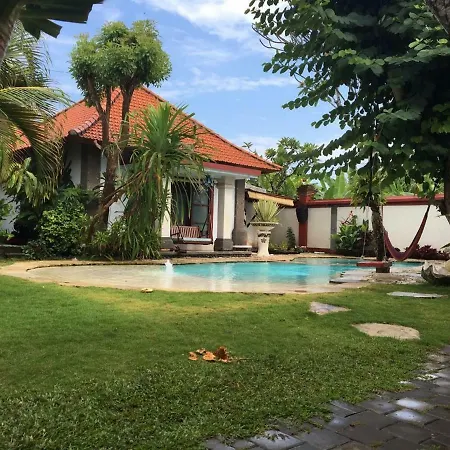 Villa Shantitara Bungalows